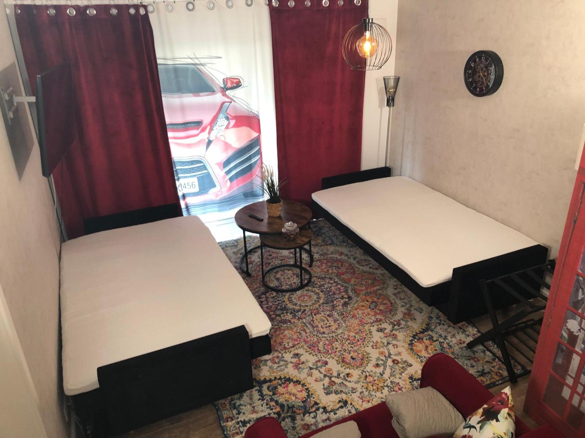 Stylisches Maybach Appartement Mit Terrasse Fuer 5 Personen, 5 Betten, Grosse Kochinsel, Homeoffice Mit 250Mbit Wlan Aidlingen Екстериор снимка